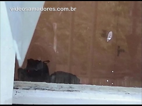 ❤️ Azgın adam kız arkadaşını başka bir adamla izliyor, çifti rahatsız etmeden sikiş videosu çekiyor Sürtükler tr.ixiporn-com.ru ❌❤