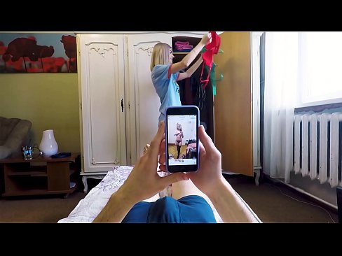 ❤️ Üvey kızkardeş, anne eve gelmeden önce kardeşi boşalmak yaptı Sürtükler tr.ixiporn-com.ru ❌❤